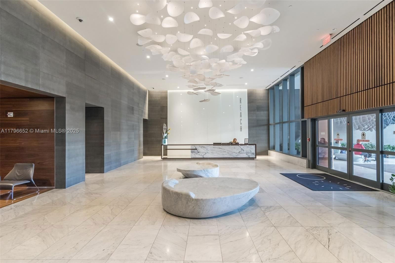 Real estate property located at 68 6th St #1708, Miami-dade, Reach Condo, Miami, FL