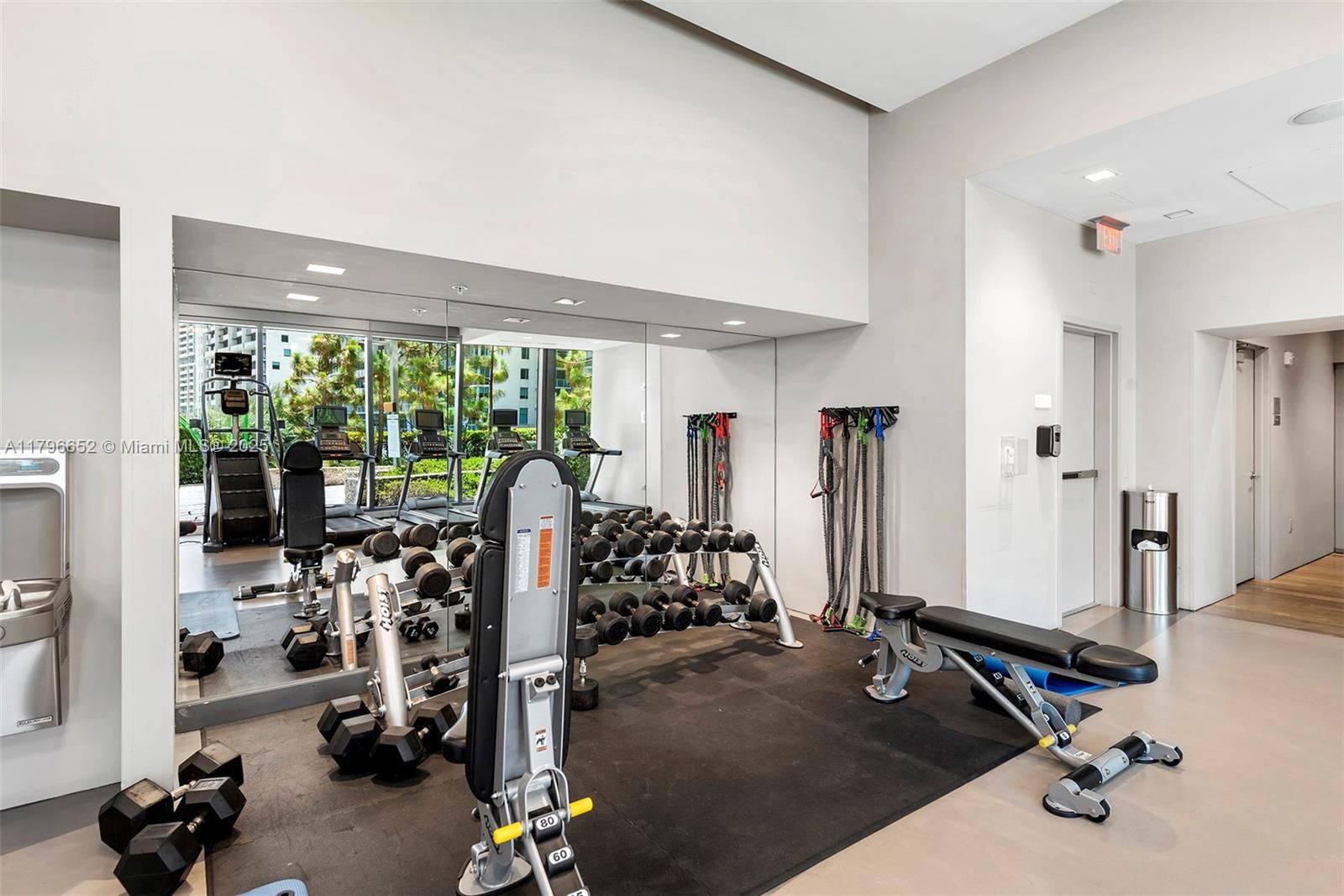 Real estate property located at 68 6th St #1708, Miami-dade, Reach Condo, Miami, FL