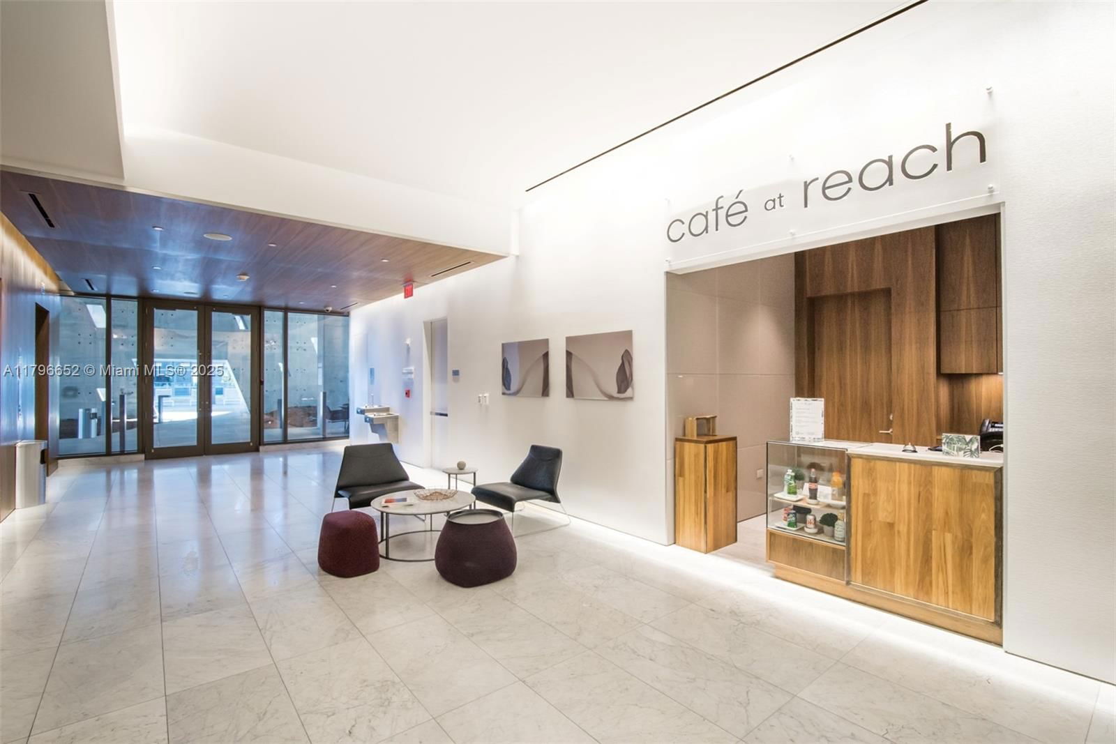 Real estate property located at 68 6th St #1708, Miami-dade, Reach Condo, Miami, FL
