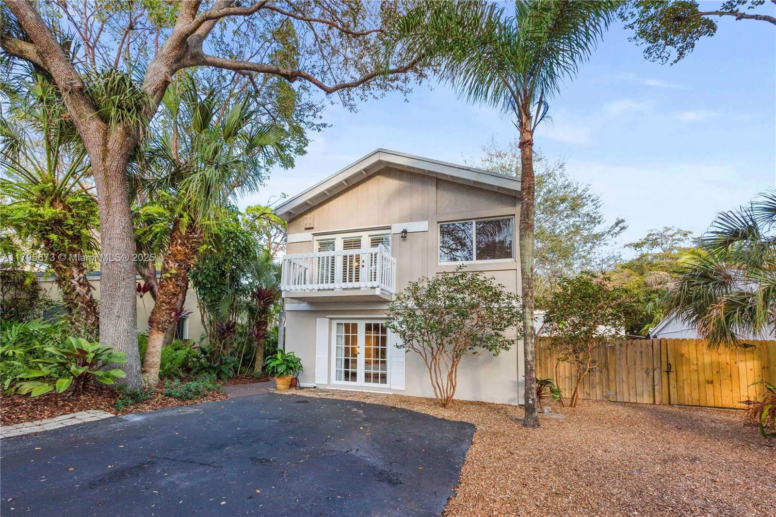 Real estate property located at 9033 78th Pl, Miami-dade, Pepperwood, Miami, FL