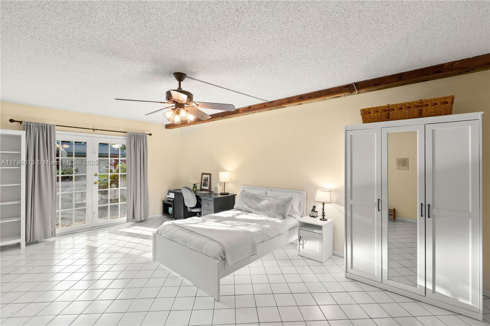 Real estate property located at 9033 78th Pl, Miami-dade, Pepperwood, Miami, FL