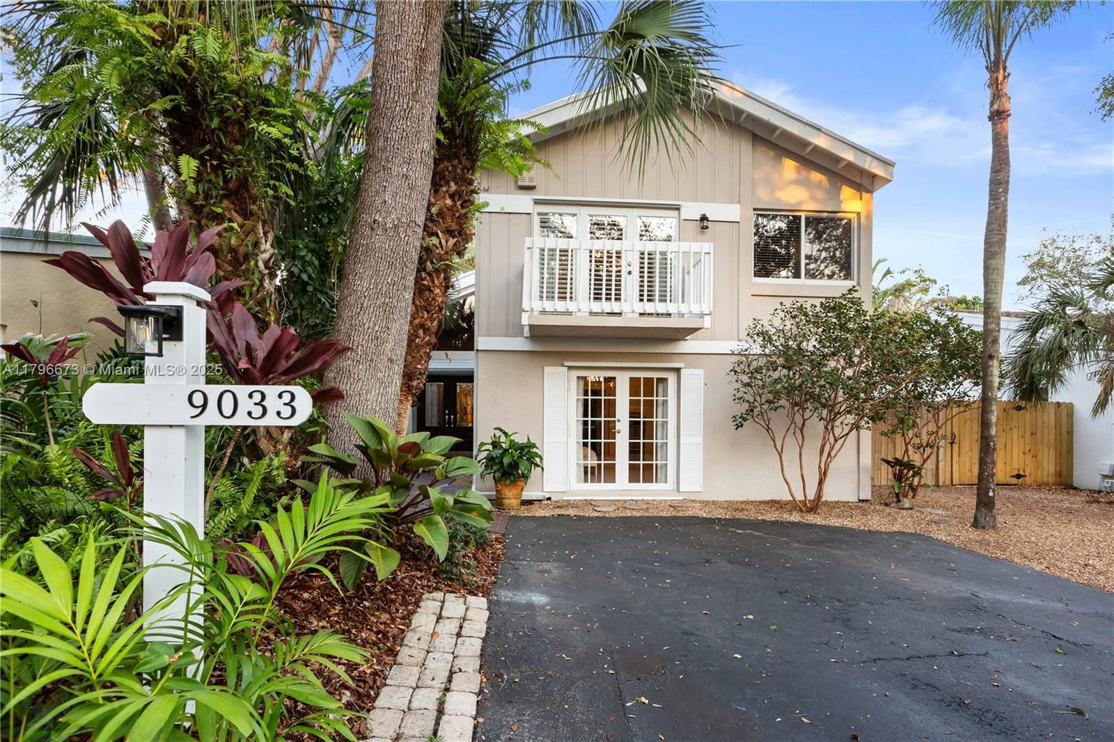 Real estate property located at 9033 78th Pl, Miami-dade, Pepperwood, Miami, FL