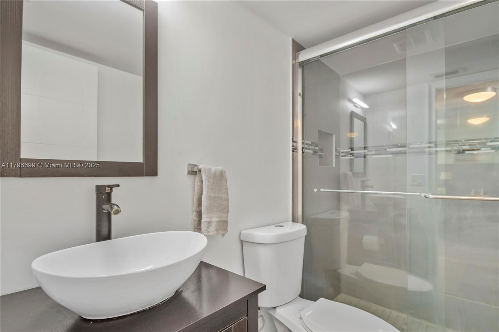 Real estate property located at 22053 Palms Way #106, Palm Beach, Boca Palms Condo I Thru I, Boca Raton, FL