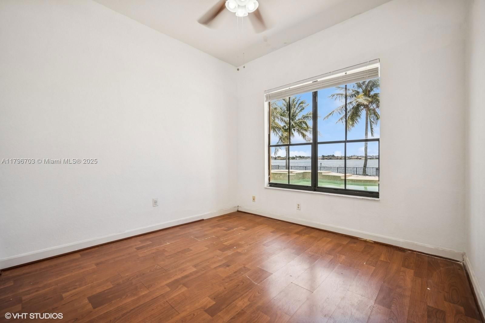 Real estate property located at 19058 17th Ct, Broward, Harbour Lakes Estates, Miramar, FL