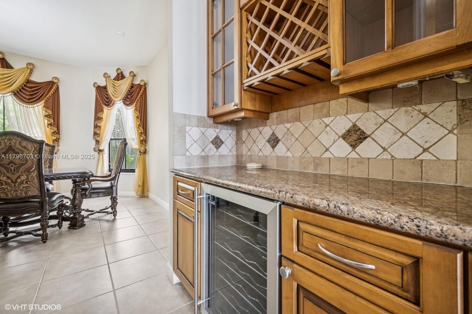 Real estate property located at 19058 17th Ct, Broward, Harbour Lakes Estates, Miramar, FL