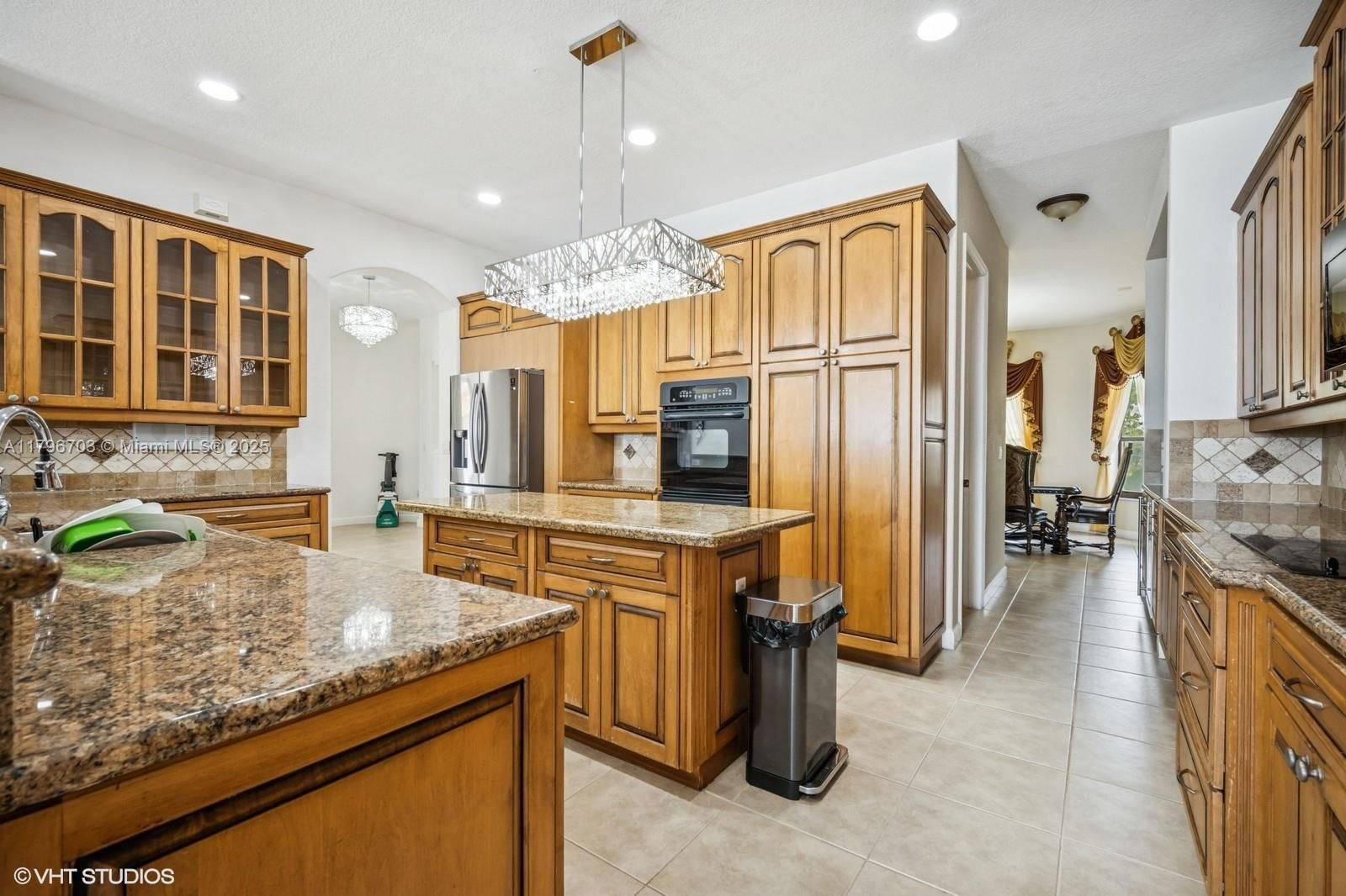 Real estate property located at 19058 17th Ct, Broward, Harbour Lakes Estates, Miramar, FL