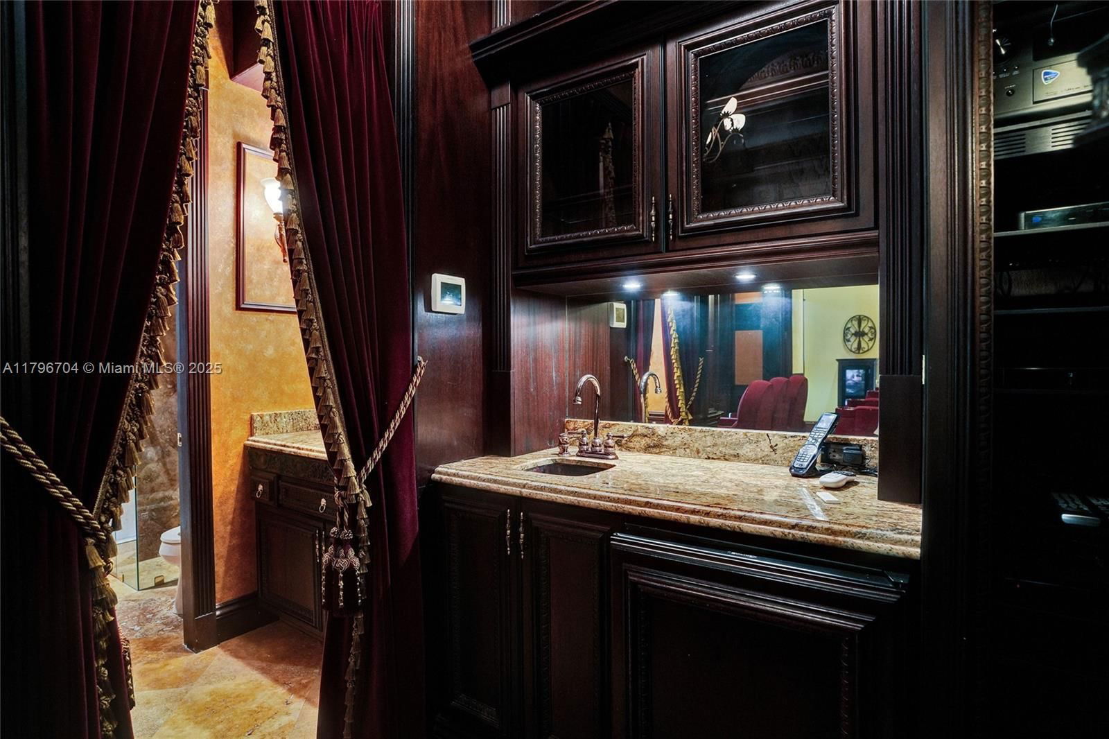 Real estate property located at 10233 66th Dr, Broward, Fox Ridge Estates, Parkland, FL