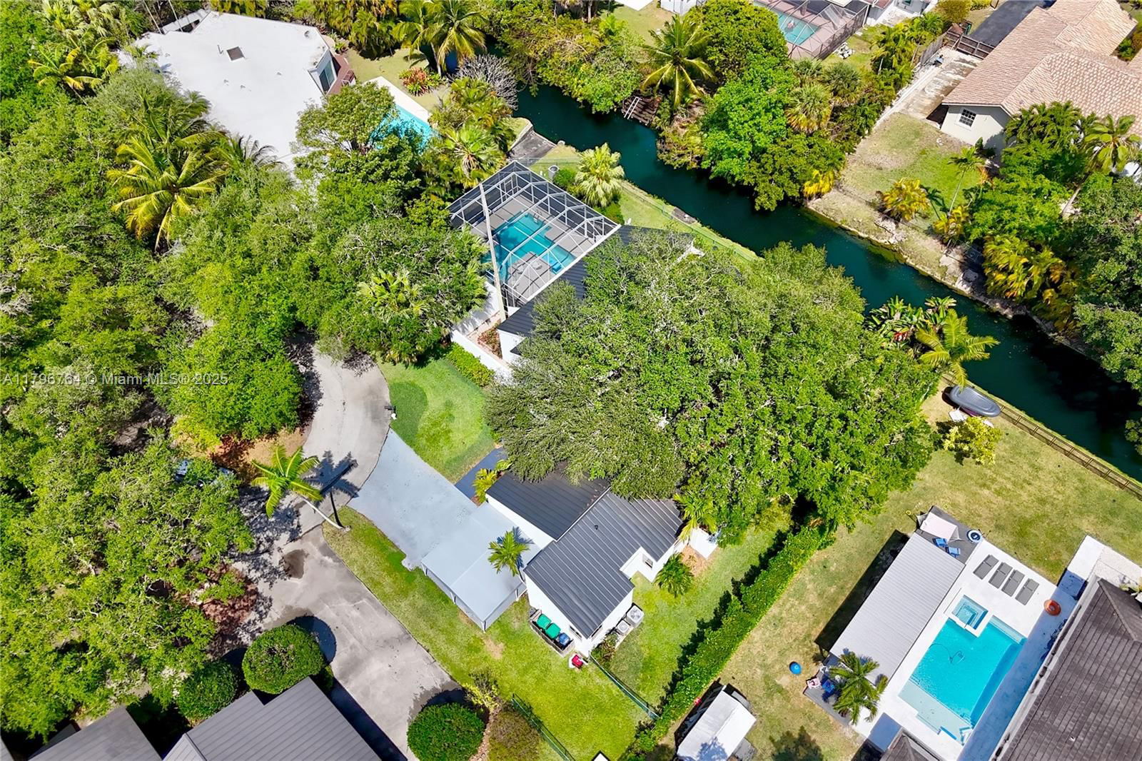 Real estate property located at 7605 160th Ter, Miami-dade, Lilgerdon Estates, Palmetto Bay, FL