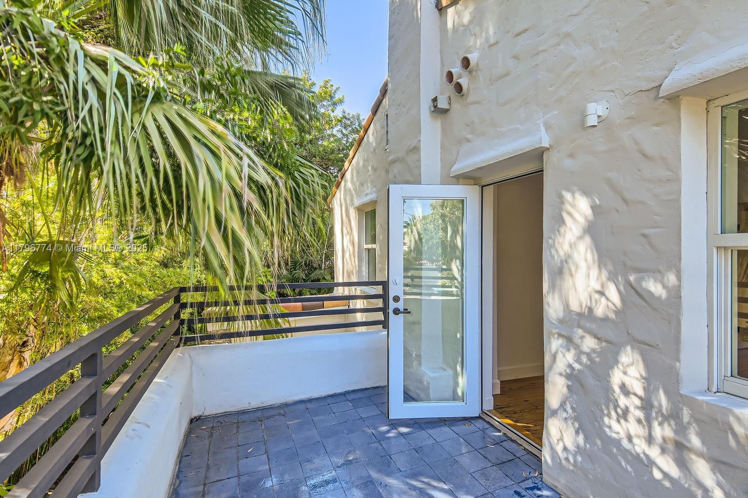 Real estate property located at 5812 Alton Rd, Miami-dade, La Gorce Golf Sub, Miami Beach, FL