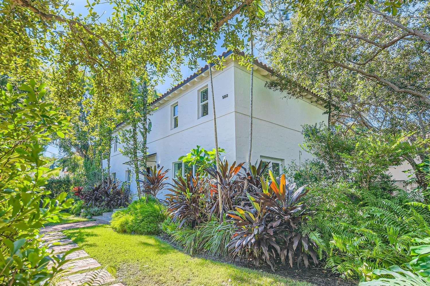 Real estate property located at 5812 Alton Rd, Miami-dade, La Gorce Golf Sub, Miami Beach, FL