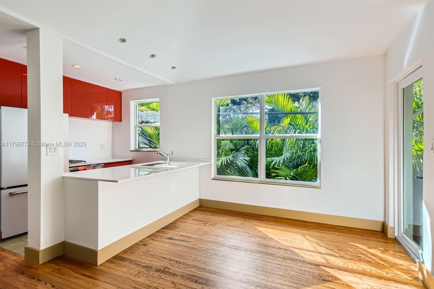 Real estate property located at 5812 Alton Rd, Miami-dade, La Gorce Golf Sub, Miami Beach, FL