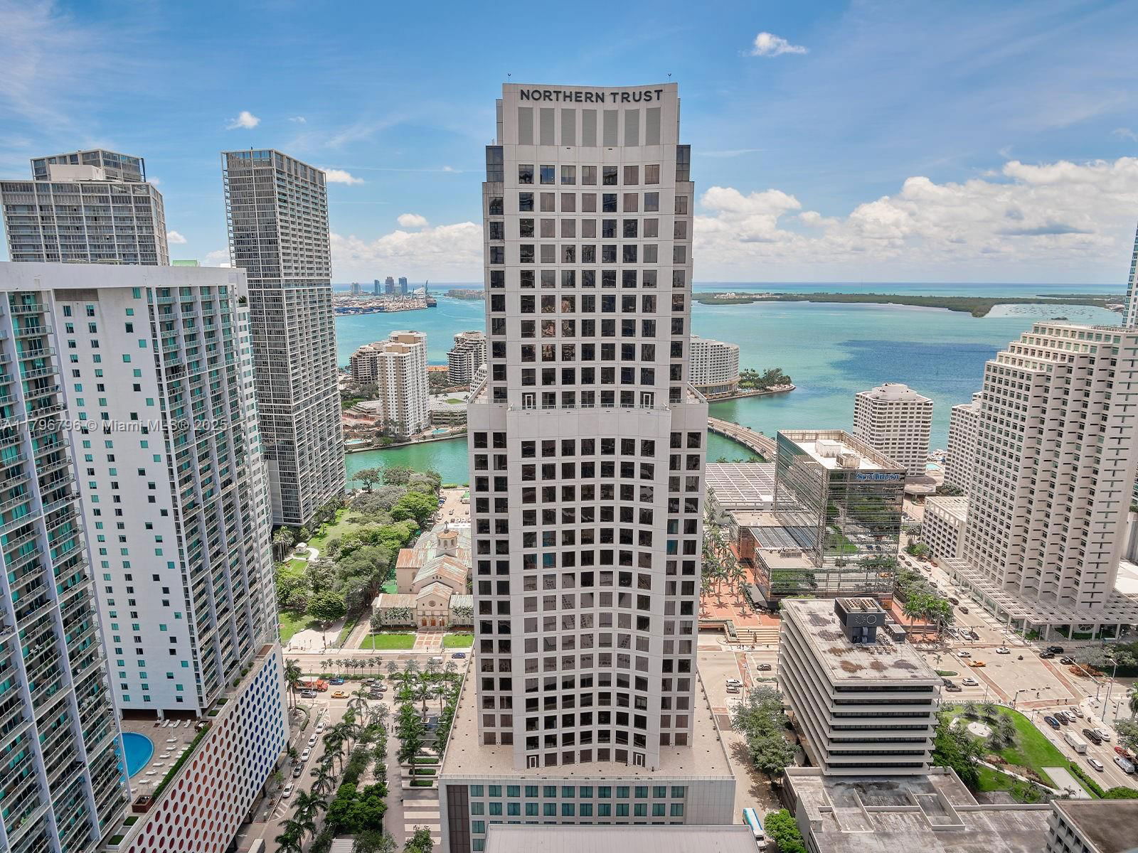 Real estate property located at 68 6th St #3705, Miami-dade, Reach Condo, Miami, FL