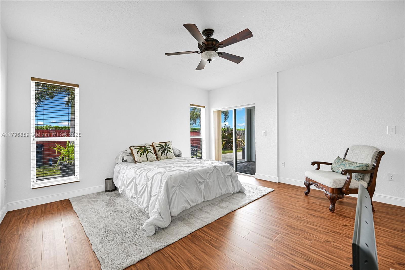 Real estate property located at 14576 161st Pl, Miami-dade, Roseway Sub, Miami, FL