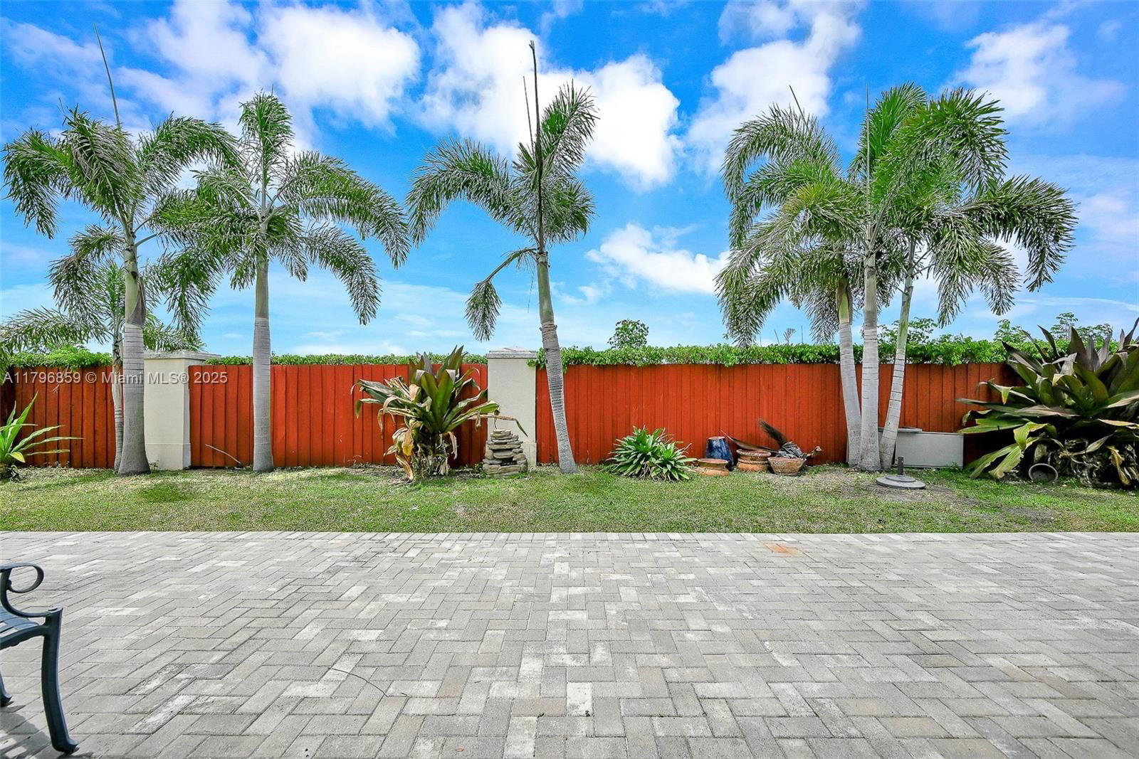 Real estate property located at 14576 161st Pl, Miami-dade, Roseway Sub, Miami, FL