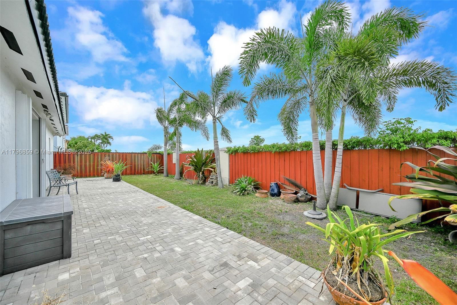 Real estate property located at 14576 161st Pl, Miami-dade, Roseway Sub, Miami, FL