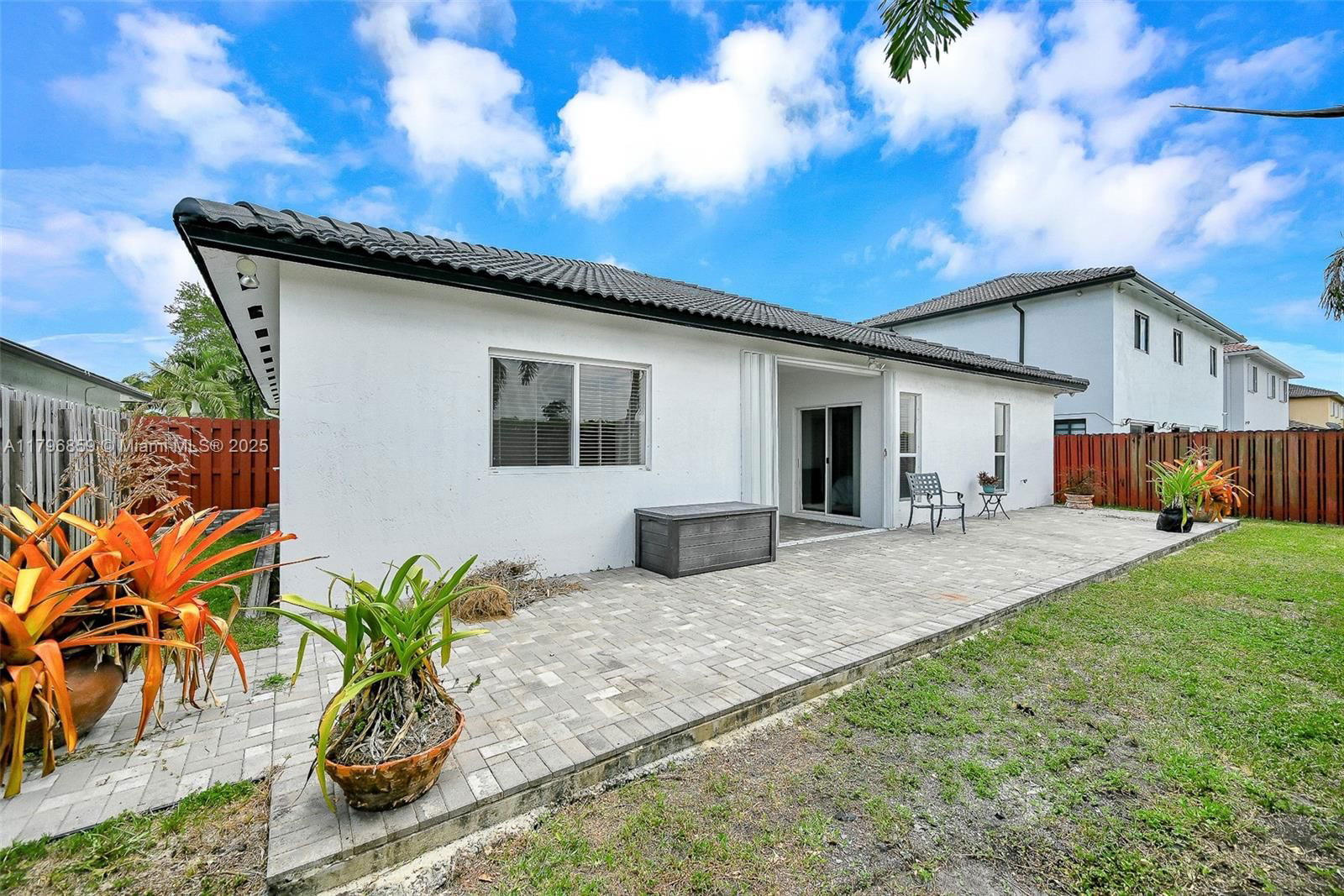 Real estate property located at 14576 161st Pl, Miami-dade, Roseway Sub, Miami, FL