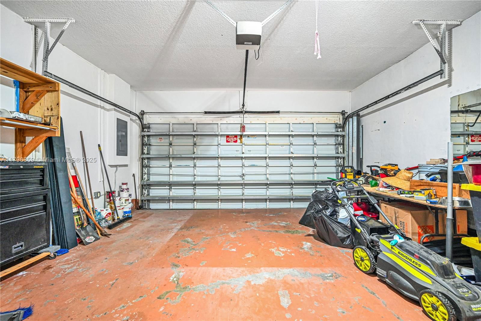 Real estate property located at 14576 161st Pl, Miami-dade, Roseway Sub, Miami, FL