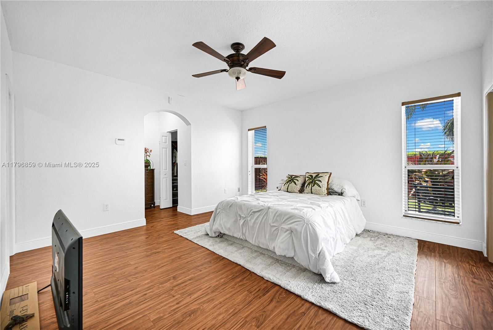 Real estate property located at 14576 161st Pl, Miami-dade, Roseway Sub, Miami, FL