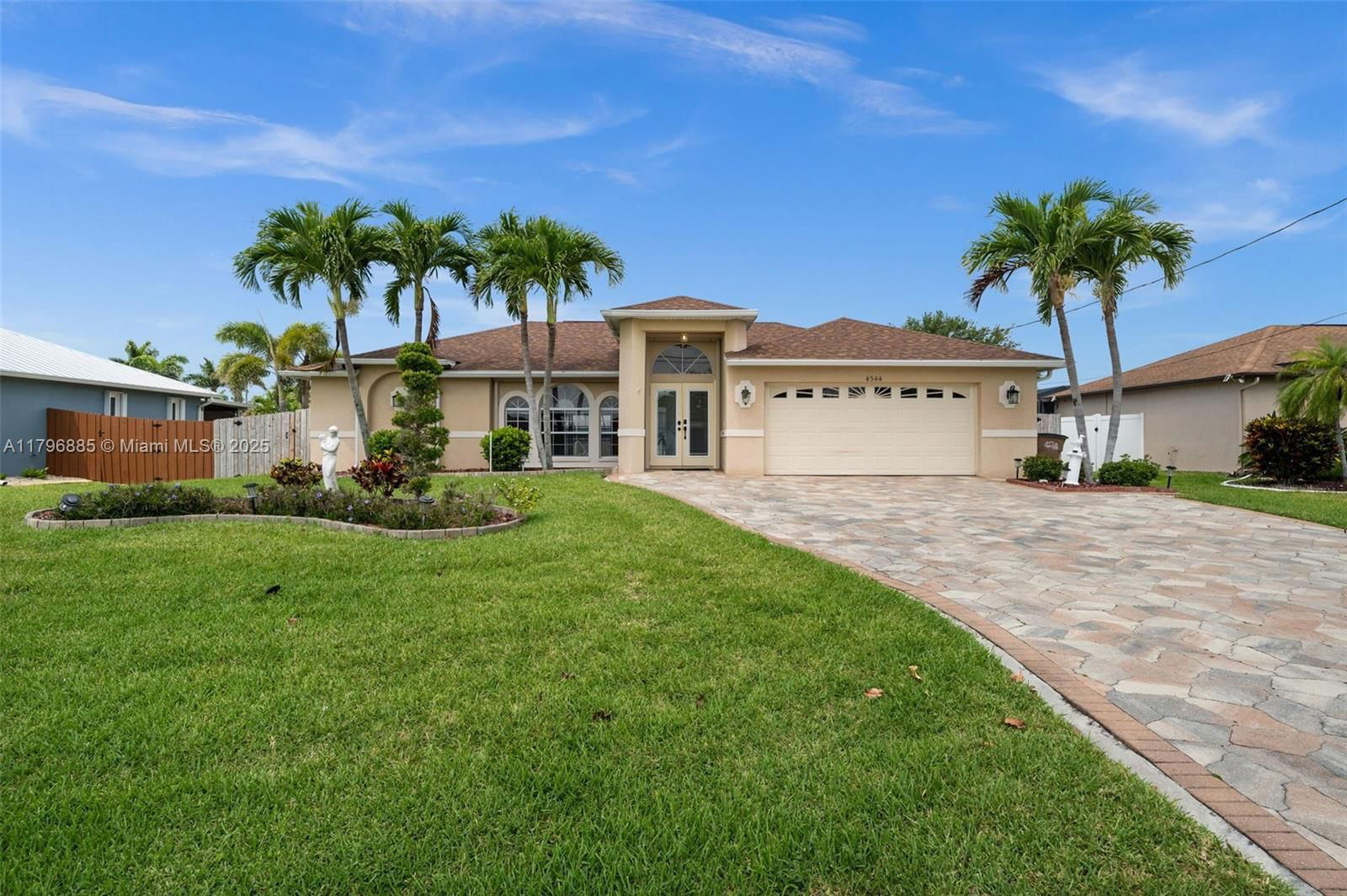 Real estate property located at 4344 Agualinda BLVD, Lee, Cape Coral, Cape Coral, FL