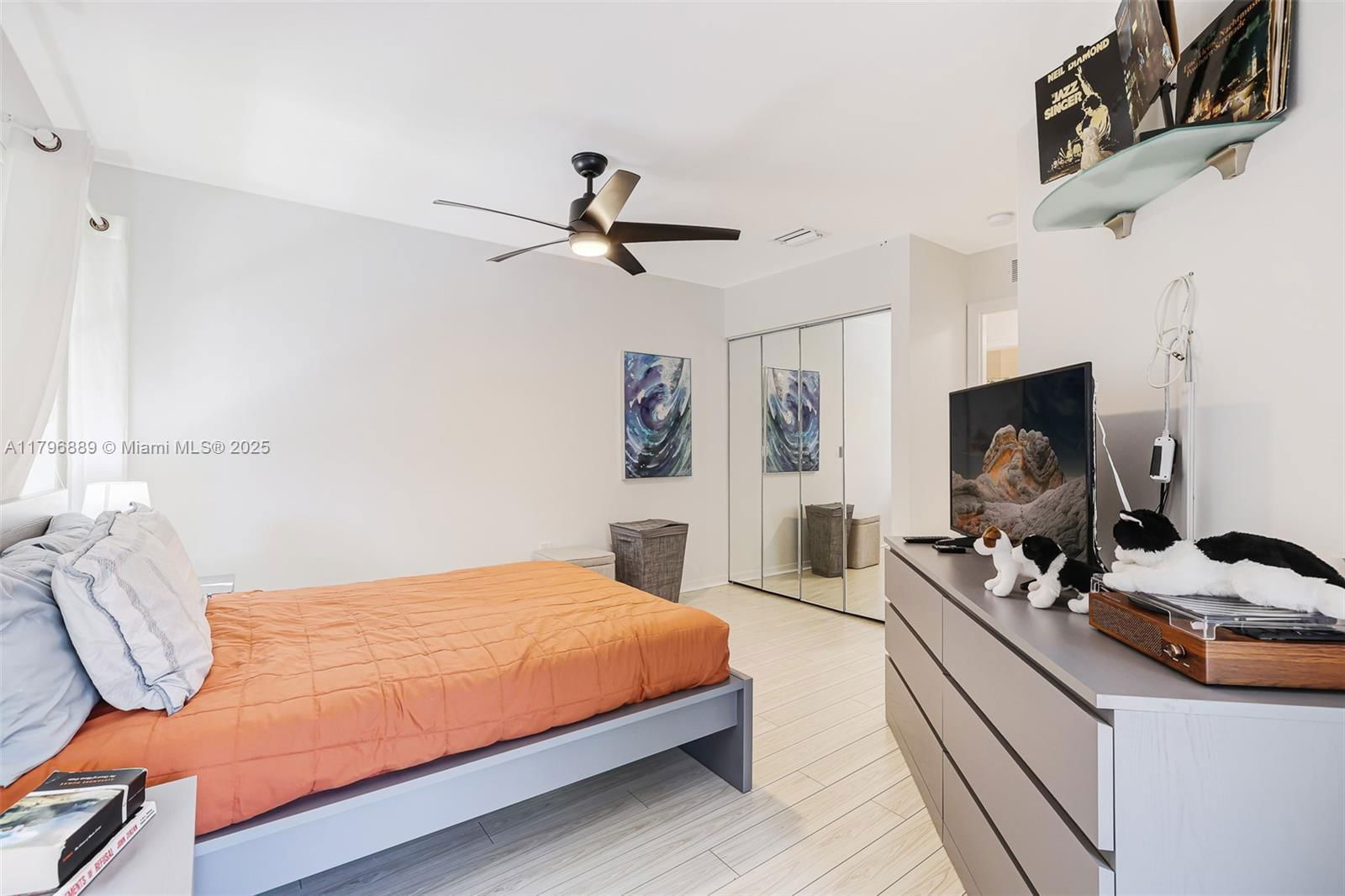 Real estate property located at 1110 Canella Ln, Broward, West Lake Village Plat, Hollywood, FL