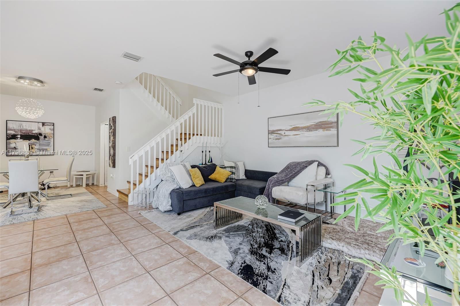 Real estate property located at 1110 Canella Ln, Broward, West Lake Village Plat, Hollywood, FL