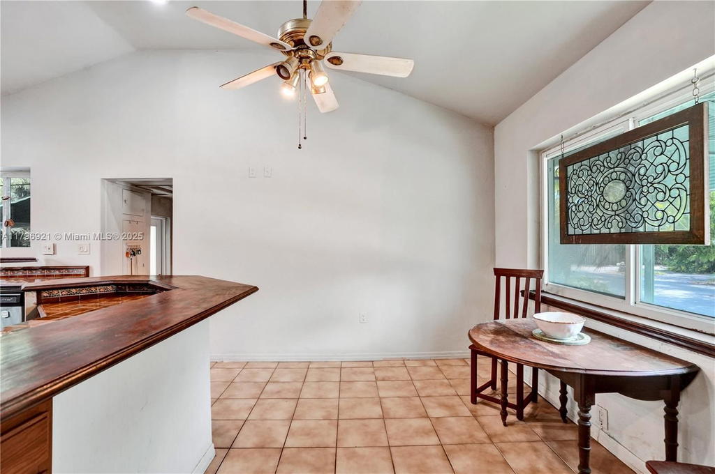 Real estate property located at 326 14th Ave, Broward, Hollywood, Hollywood, FL