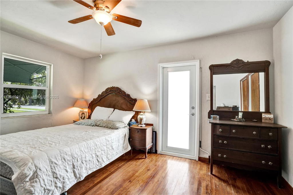 Real estate property located at 326 14th Ave, Broward, Hollywood, Hollywood, FL