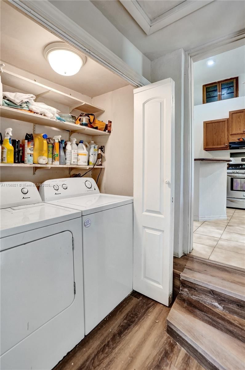Real estate property located at 326 14th Ave, Broward, Hollywood, Hollywood, FL