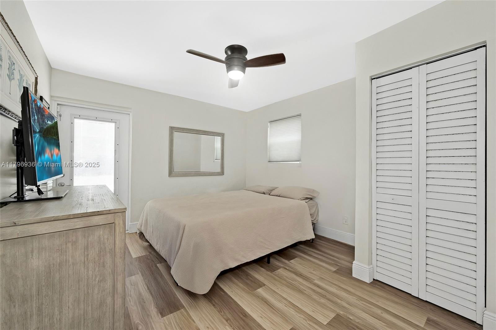 Real estate property located at 2221 46th Ave, Broward, Hollywood Hills, Hollywood, FL