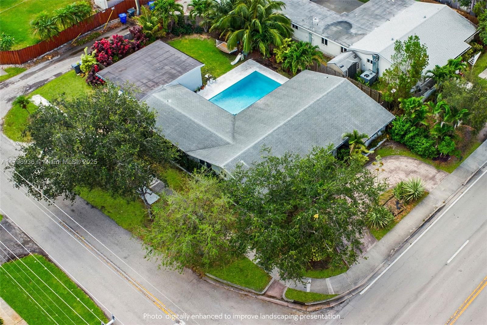 Real estate property located at 2221 46th Ave, Broward, Hollywood Hills, Hollywood, FL