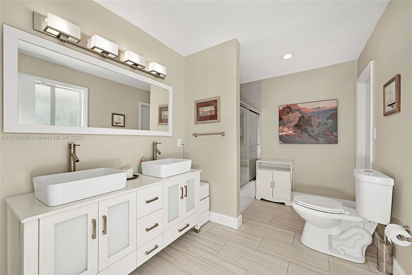 Real estate property located at 2221 46th Ave, Broward, Hollywood Hills, Hollywood, FL