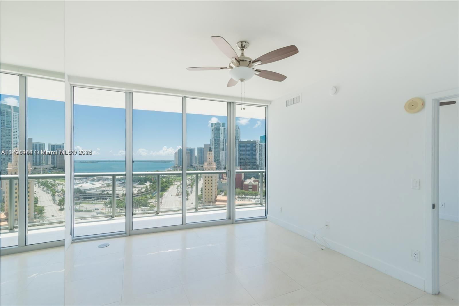 Real estate property located at 888 Biscayne Blvd #2103, Miami-dade, Marinablue Condo, Miami, FL