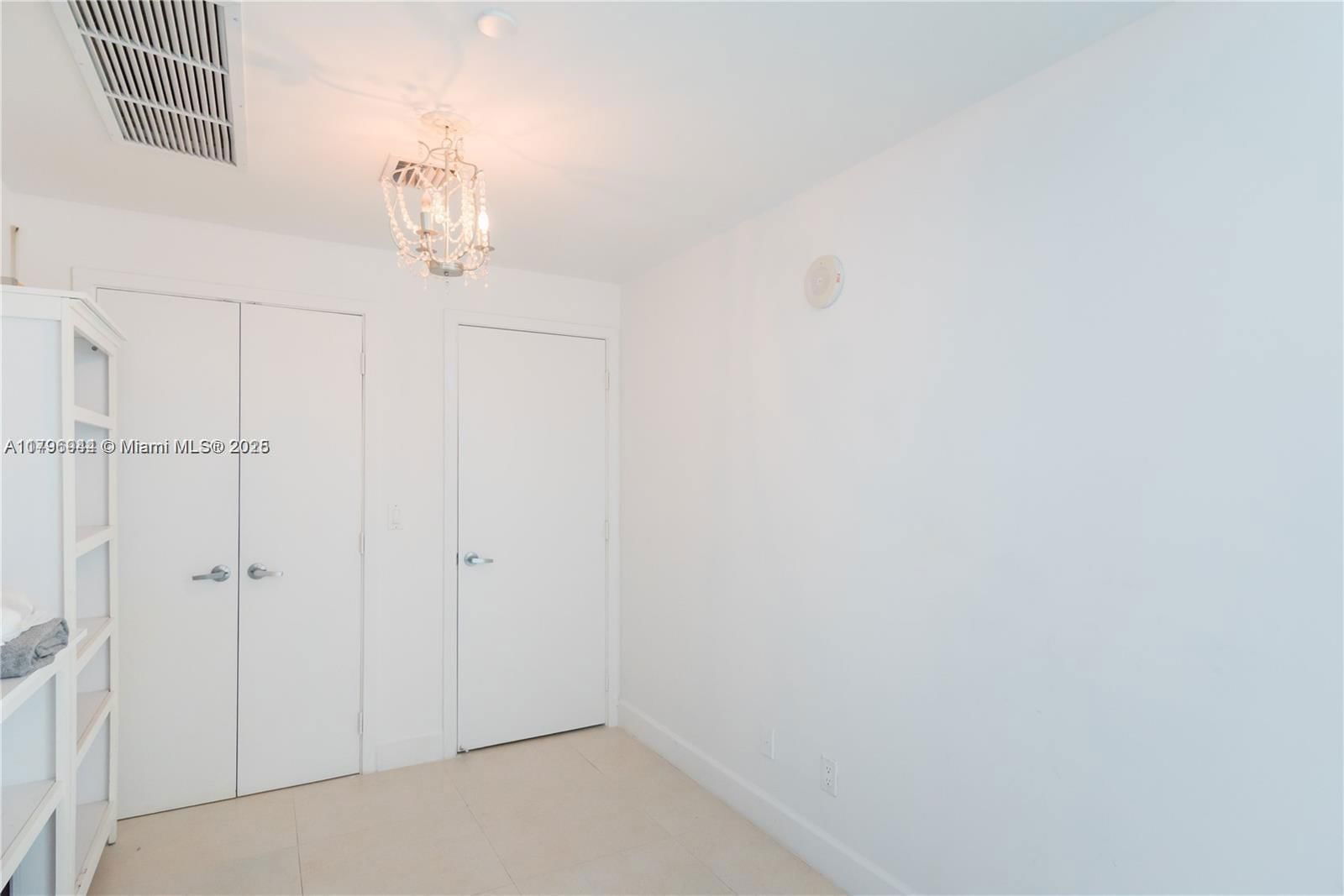 Real estate property located at 888 Biscayne Blvd #2103, Miami-dade, Marinablue Condo, Miami, FL