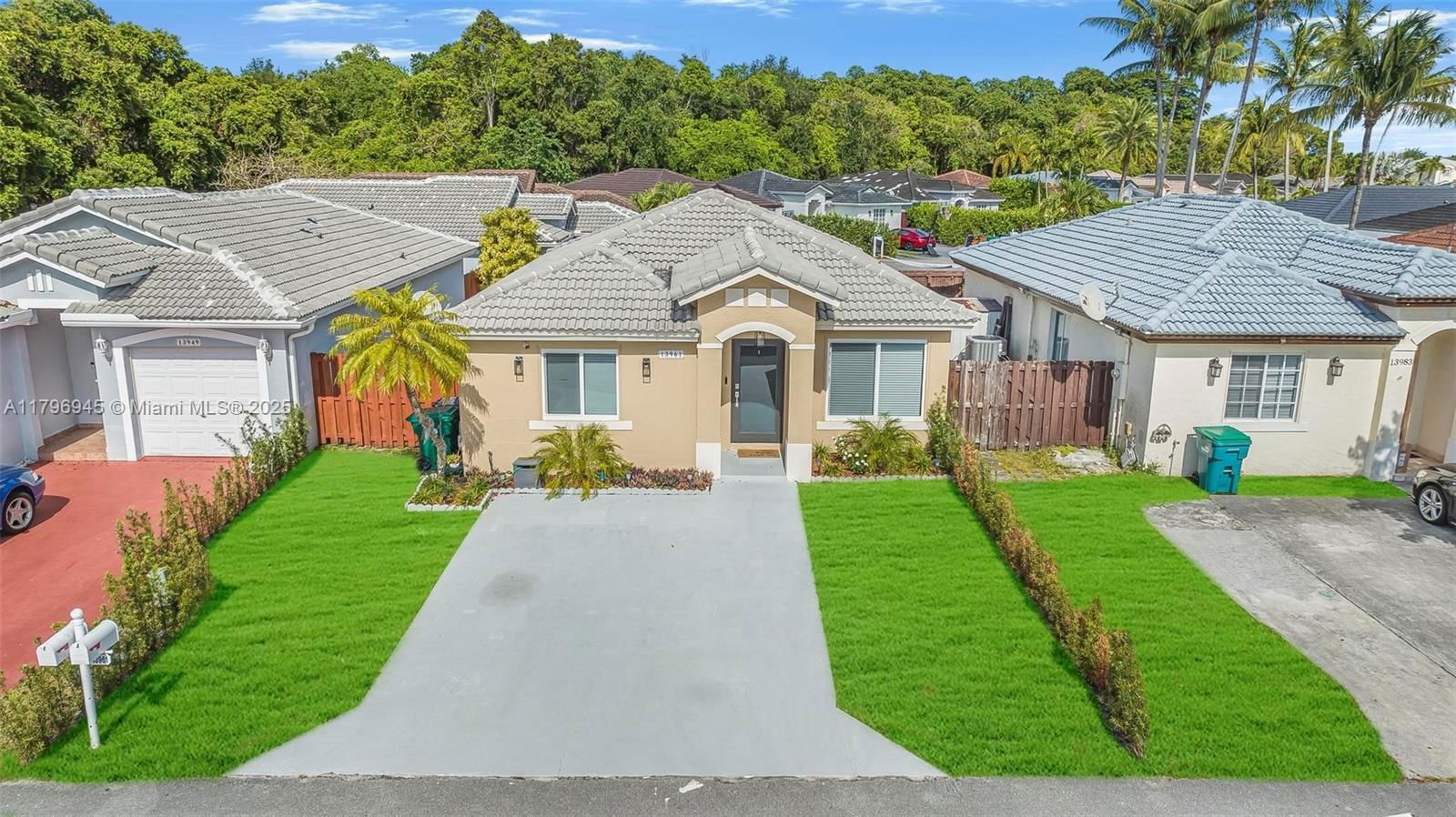 Real estate property located at 13961 150th Ct, Miami-dade, Brightons Meadow Landings, Miami, FL