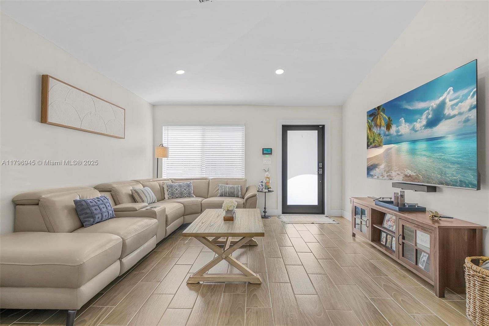 Real estate property located at 13961 150th Ct, Miami-dade, Brightons Meadow Landings, Miami, FL