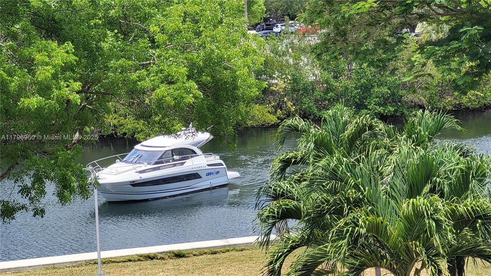 Real estate property located at 3401 Country Club Dr #410, Miami-dade, Ensenada Condo Bldg E-i, Aventura, FL