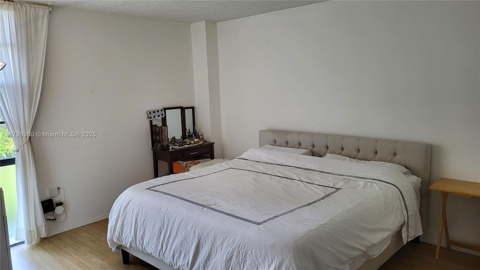 Real estate property located at 3401 Country Club Dr #410, Miami-dade, Ensenada Condo Bldg E-i, Aventura, FL