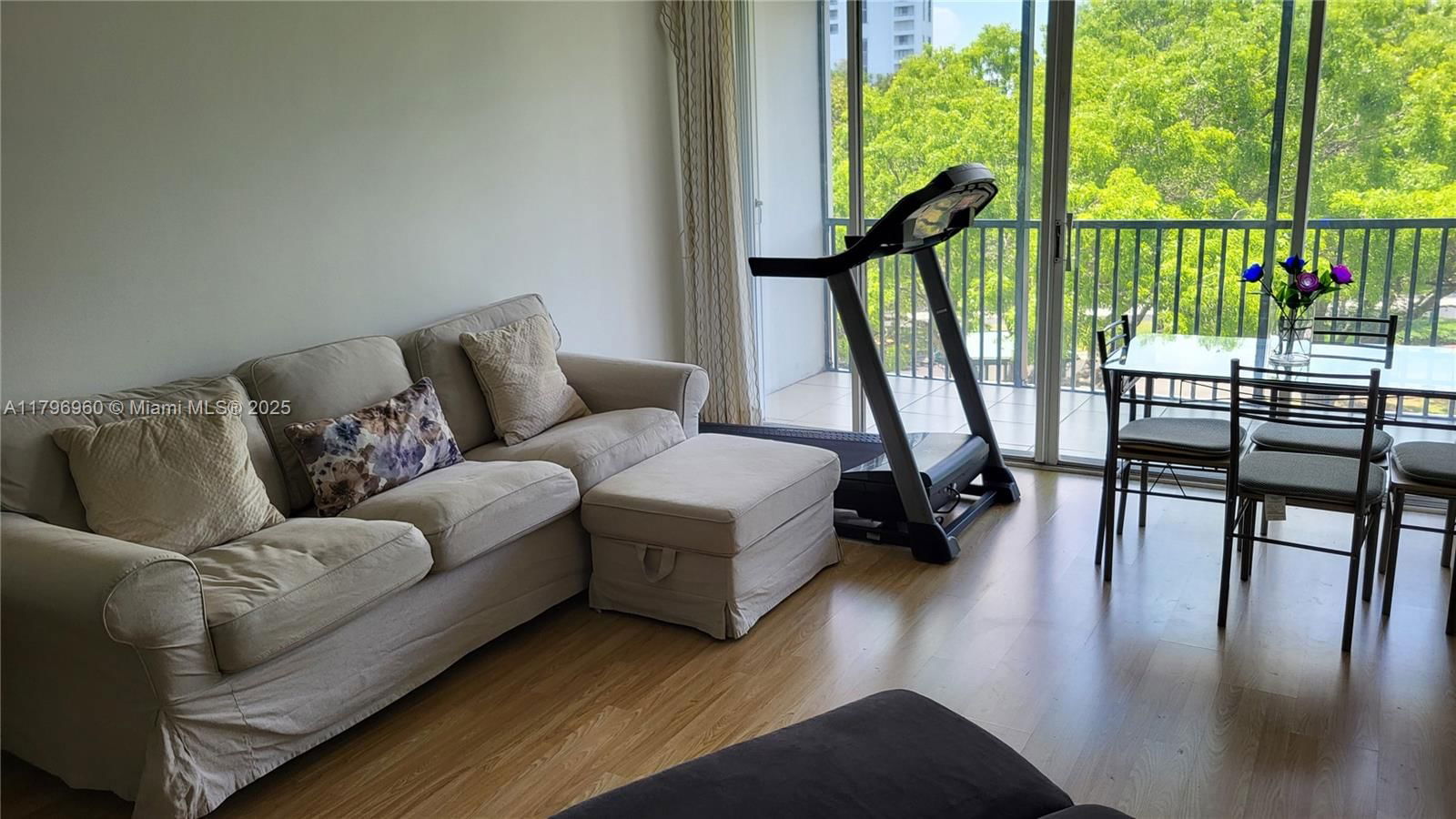 Real estate property located at 3401 Country Club Dr #410, Miami-dade, Ensenada Condo Bldg E-i, Aventura, FL