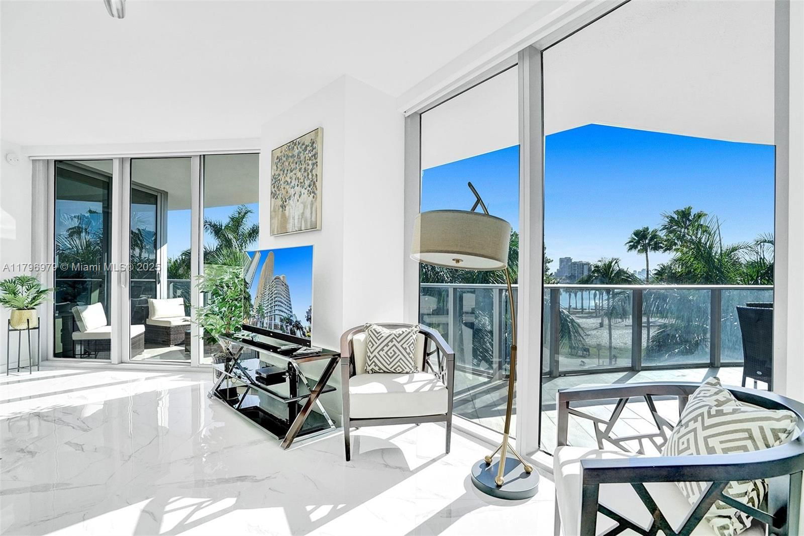 Real estate property located at 488 18th St #208, Miami-dade, Aria On The Bay Condo, Miami, FL