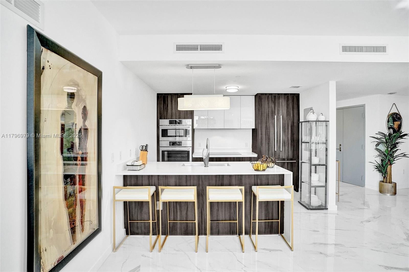 Real estate property located at 488 18th St #208, Miami-dade, Aria On The Bay Condo, Miami, FL