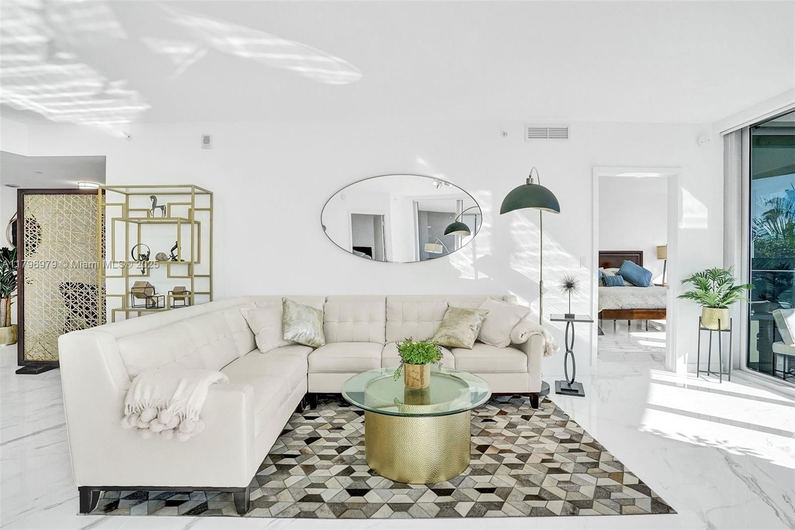Real estate property located at 488 18th St #208, Miami-dade, Aria On The Bay Condo, Miami, FL