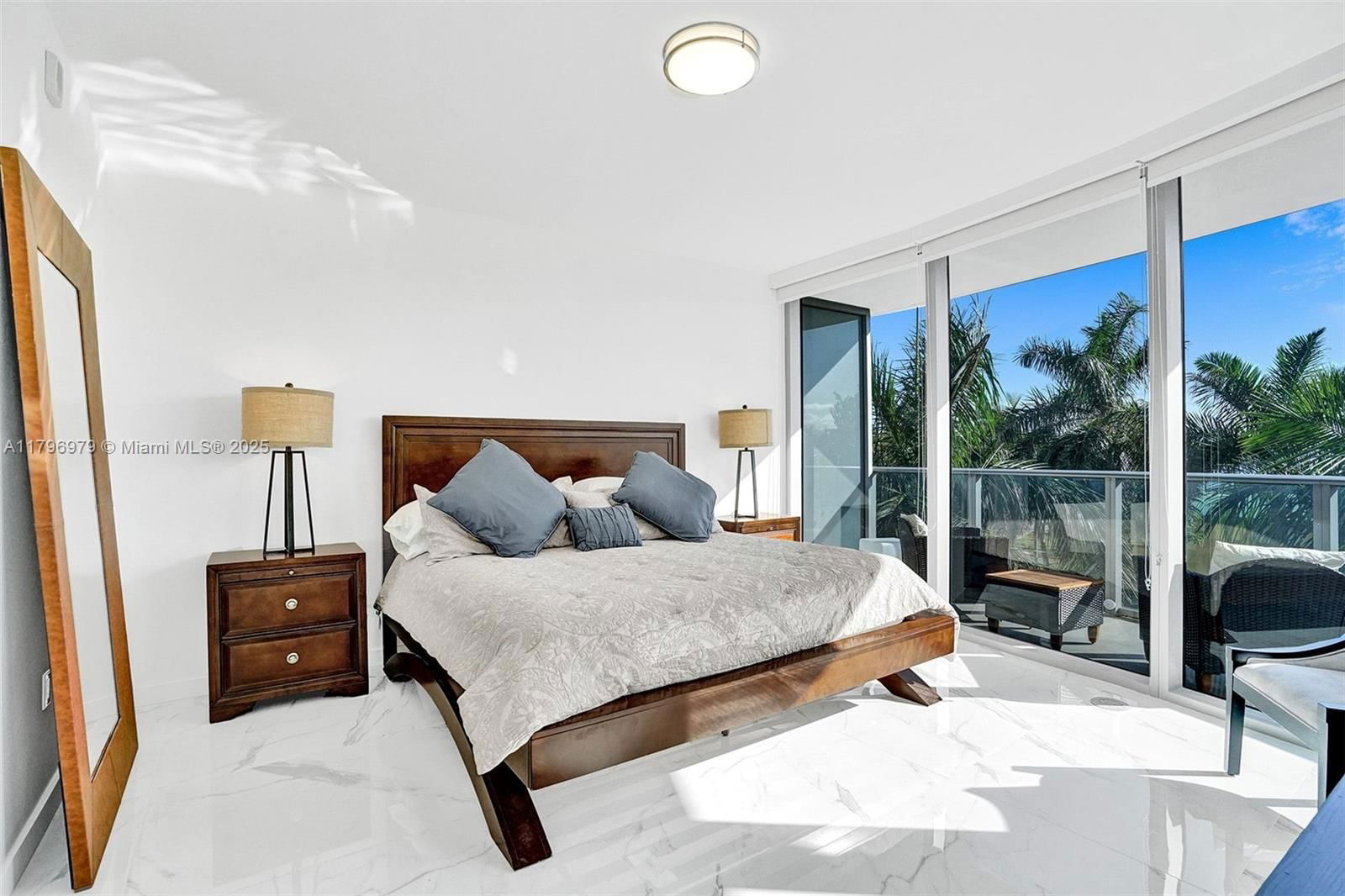 Real estate property located at 488 18th St #208, Miami-dade, Aria On The Bay Condo, Miami, FL