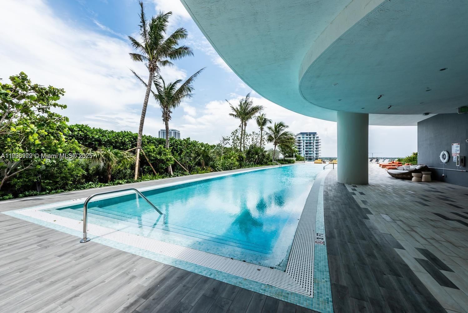 Real estate property located at 488 18th St #208, Miami-dade, Aria On The Bay Condo, Miami, FL