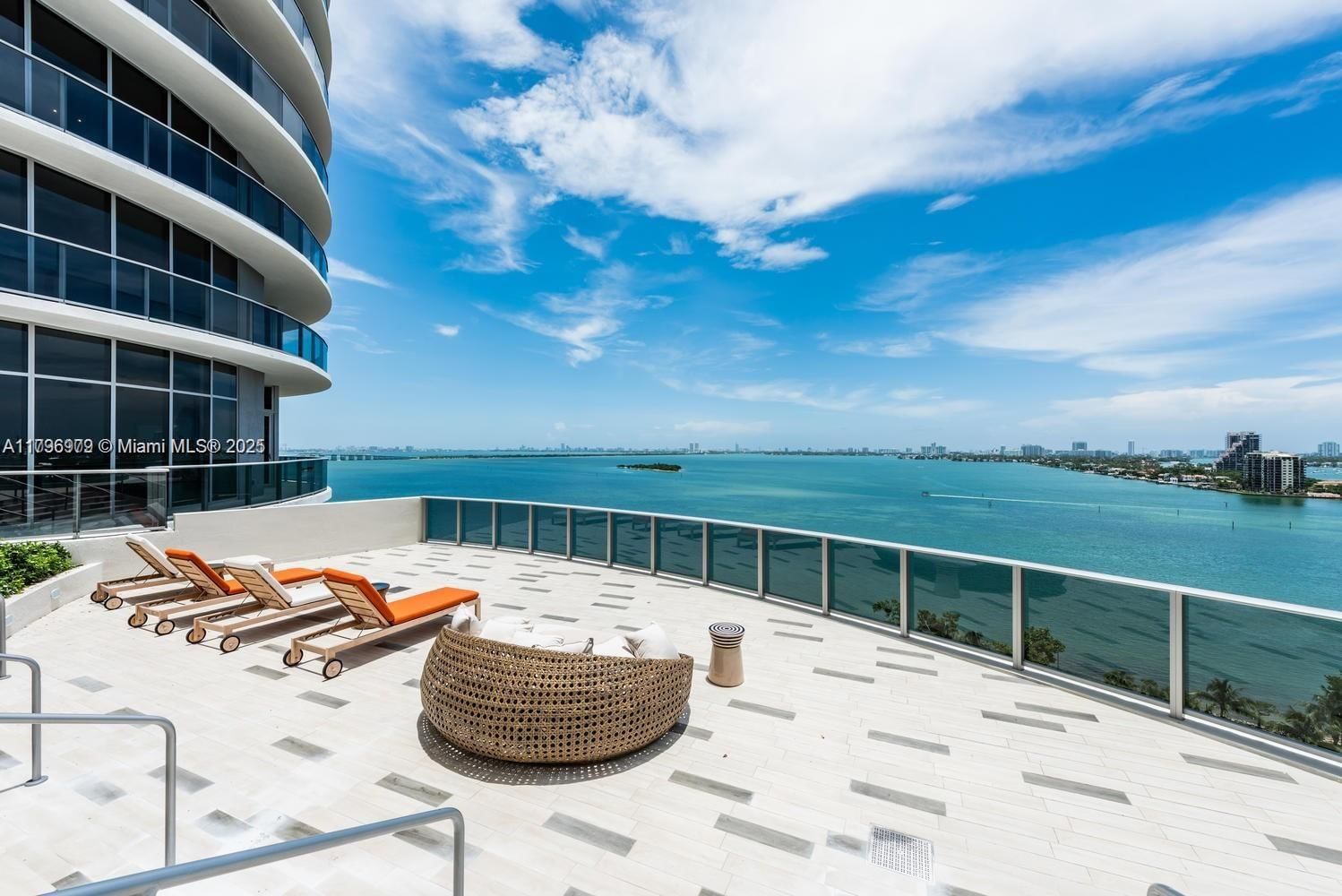 Real estate property located at 488 18th St #208, Miami-dade, Aria On The Bay Condo, Miami, FL