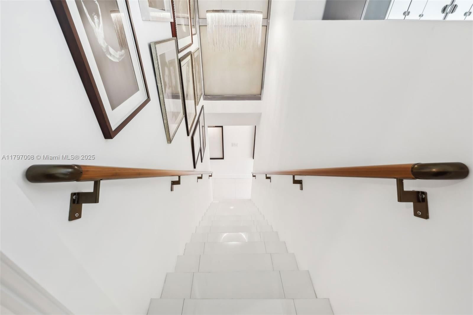 Real estate property located at 6000 Collins Ave #304, Miami-dade, Terra Beachside Condo, Miami Beach, FL