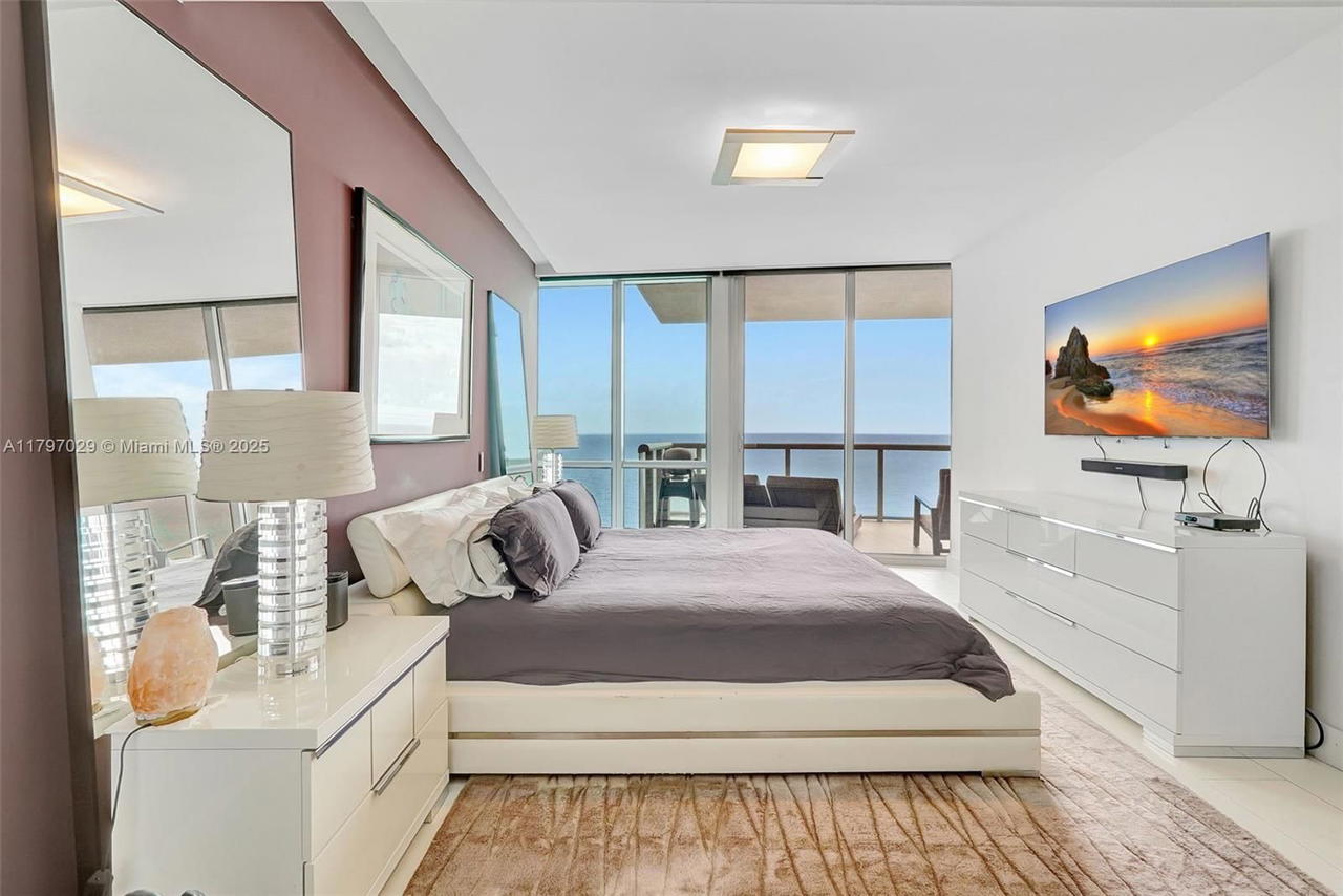 Real estate property located at 17121 Collins Ave #2307, Miami-dade, Jade Ocean Condo, Sunny Isles Beach, FL