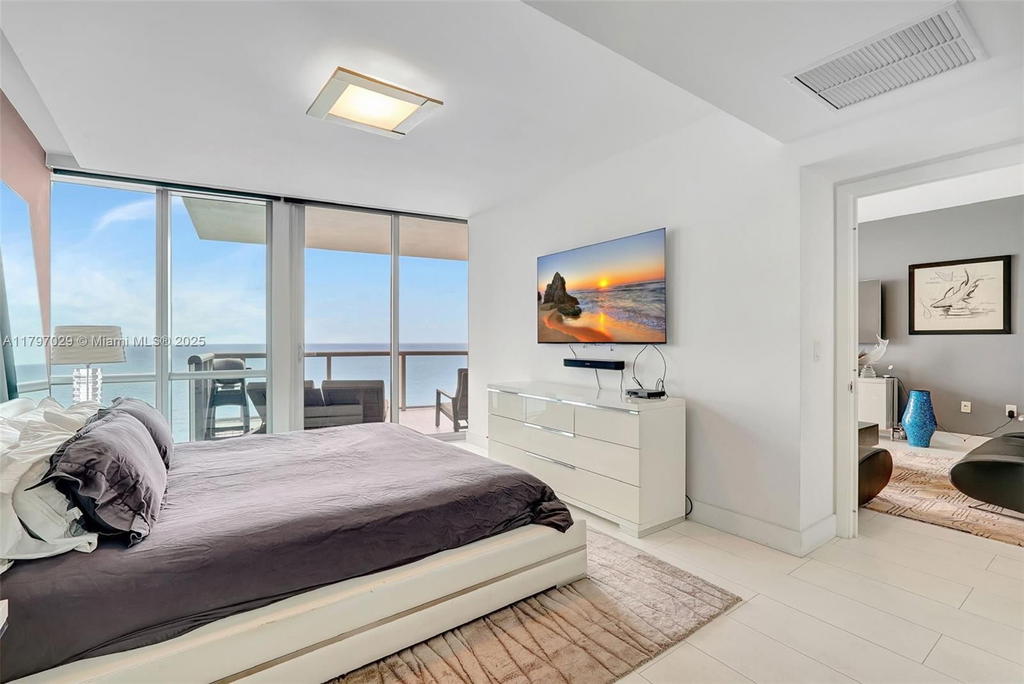 Real estate property located at 17121 Collins Ave #2307, Miami-dade, Jade Ocean Condo, Sunny Isles Beach, FL