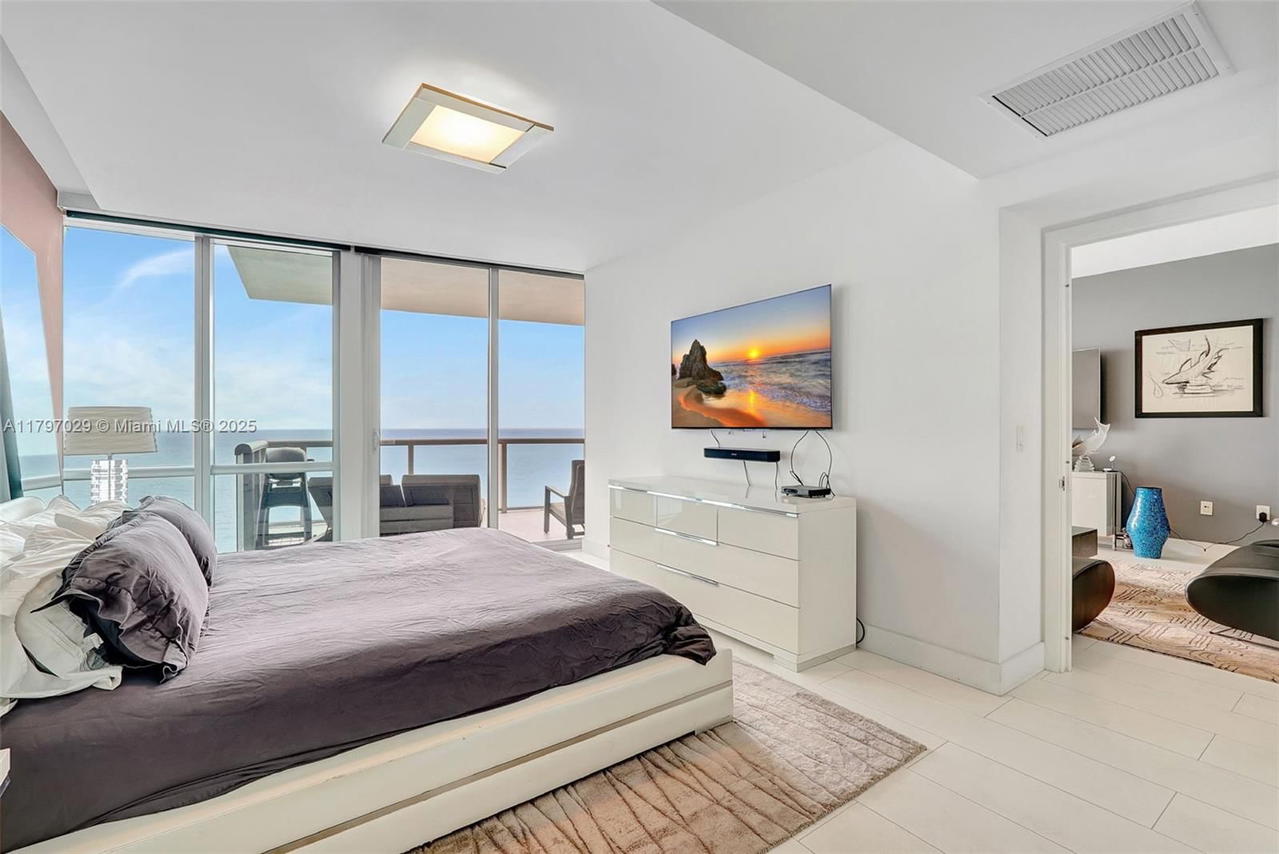 Real estate property located at 17121 Collins Ave #2307, Miami-dade, Jade Ocean Condo, Sunny Isles Beach, FL