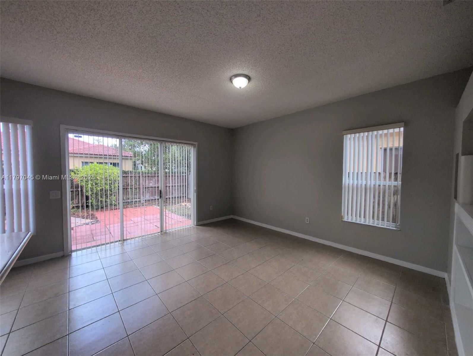 Real estate property located at 2013 3rd Ct, Miami-dade, C & F Subdivision, Homestead, FL
