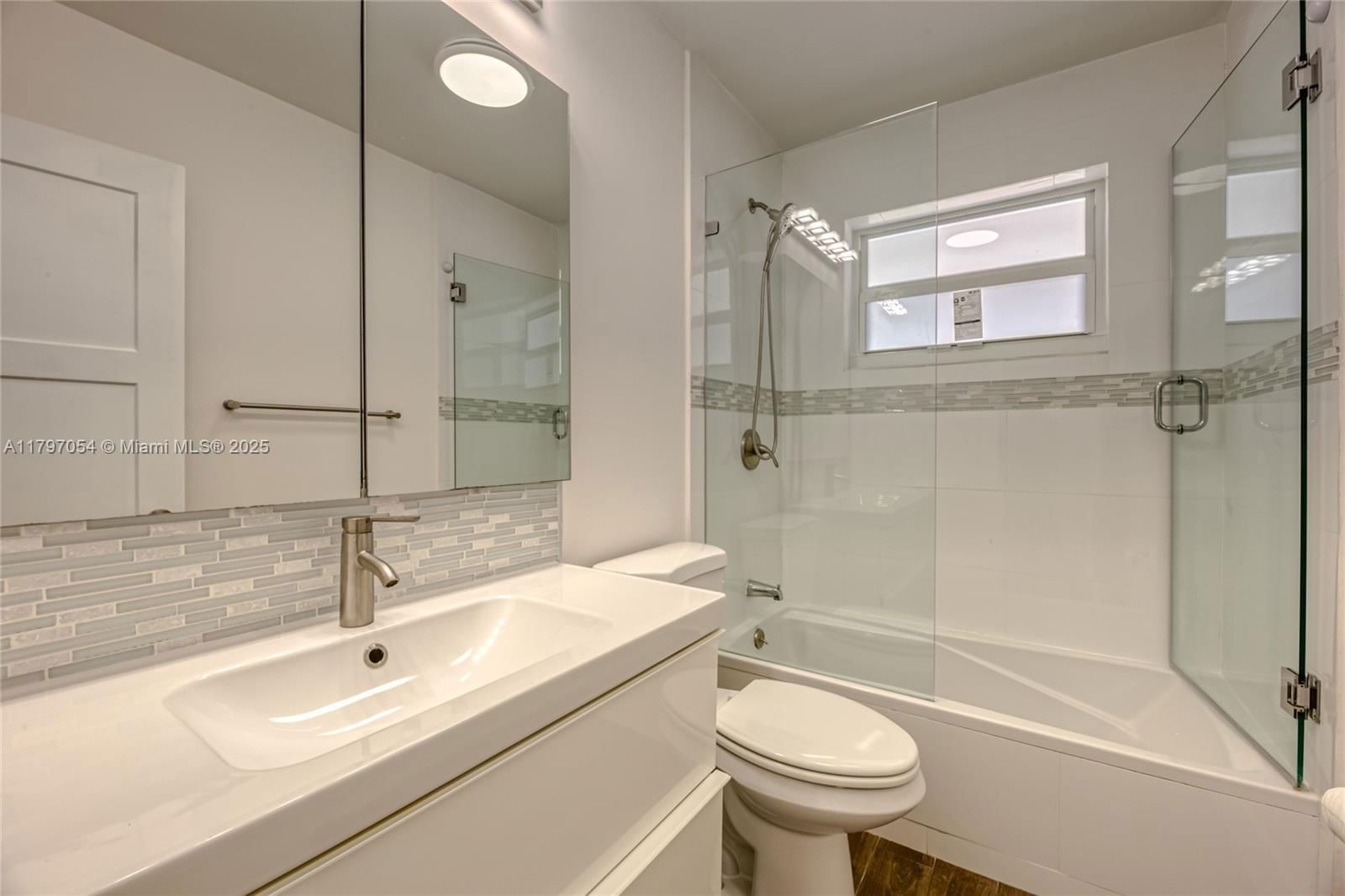 Real estate property located at 1320 Arthur St, Broward, Country Club Homes, Hollywood, FL